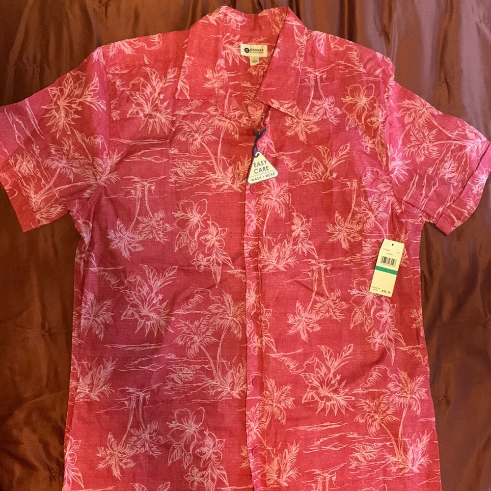 Brand New Haggar Clothing Mens Large Poppy Short-sleeve button up shirt.